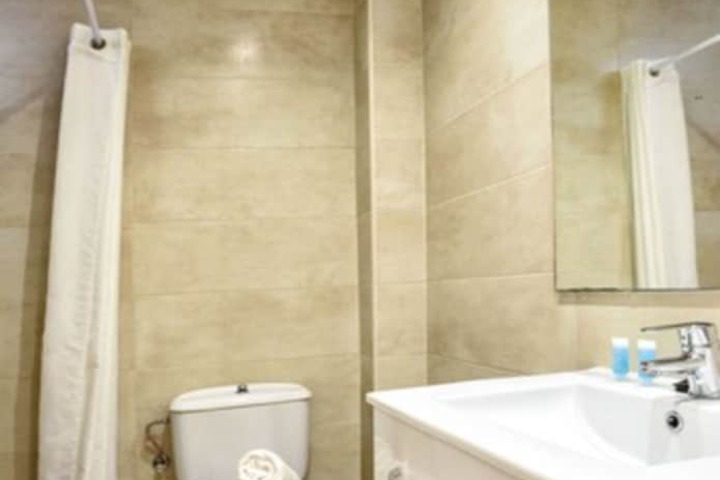 Clean Restrooms