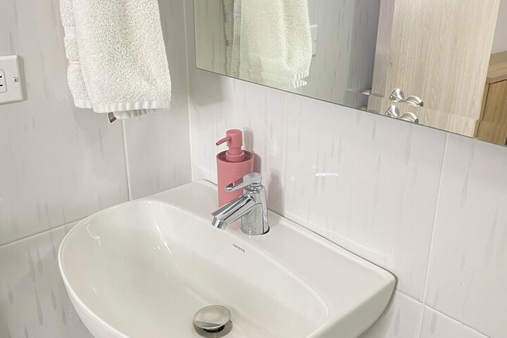 Room 75 of 92