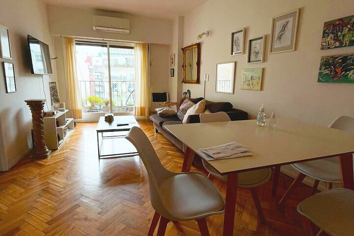 DEPARTAMENTO COMPLETO EN RECOLETA