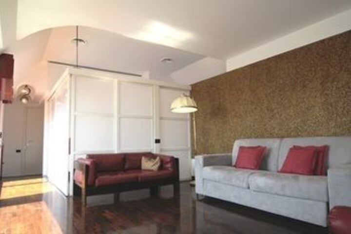 Room 61 of 71