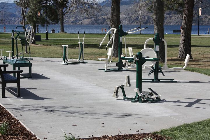Health and Fitness 30 of 46