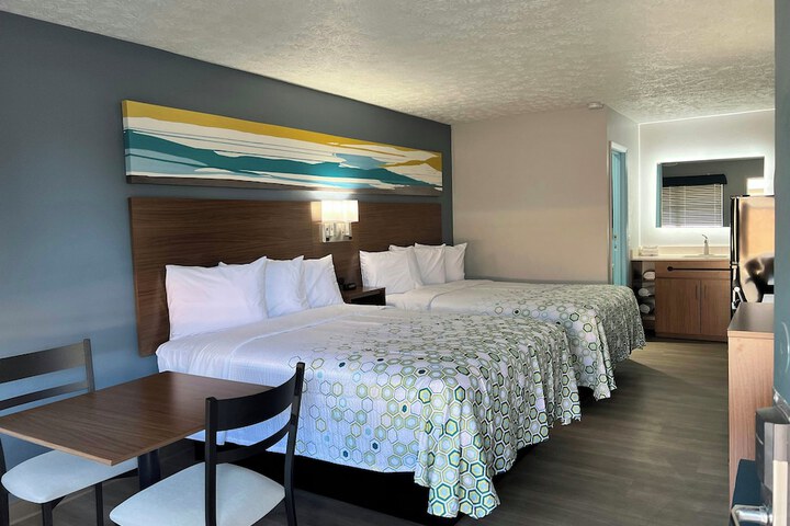 Room 7 of 23