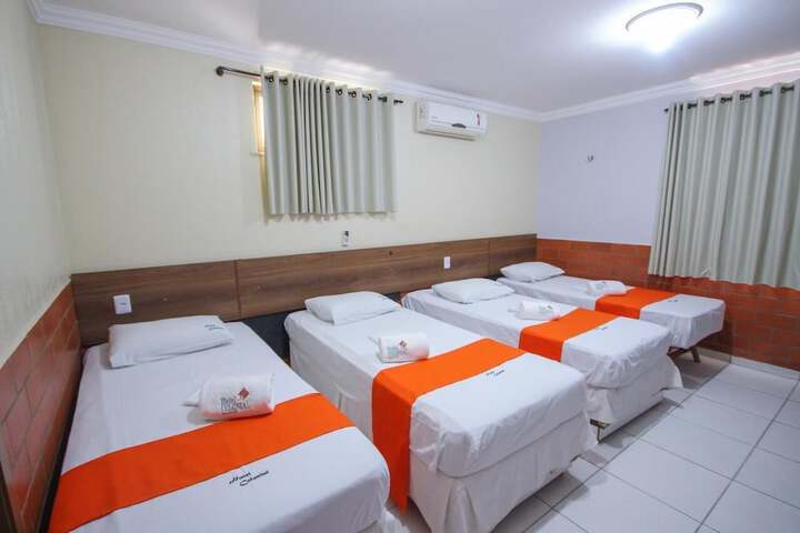 Room 9 of 30