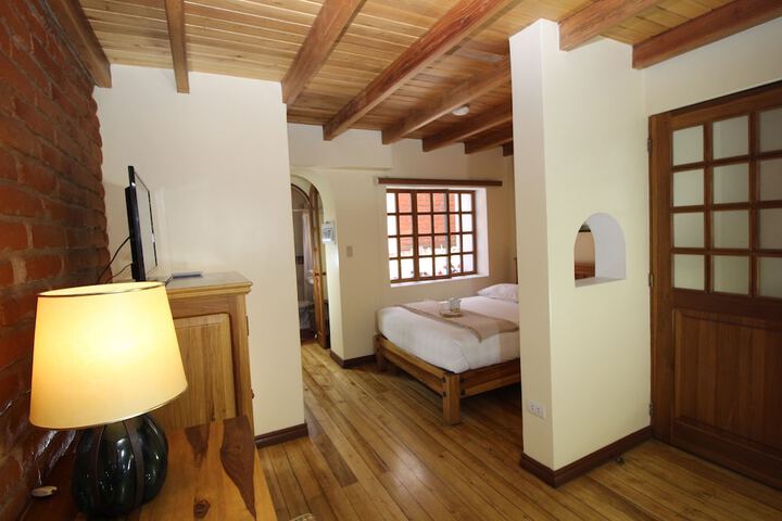 Room 17 of 47