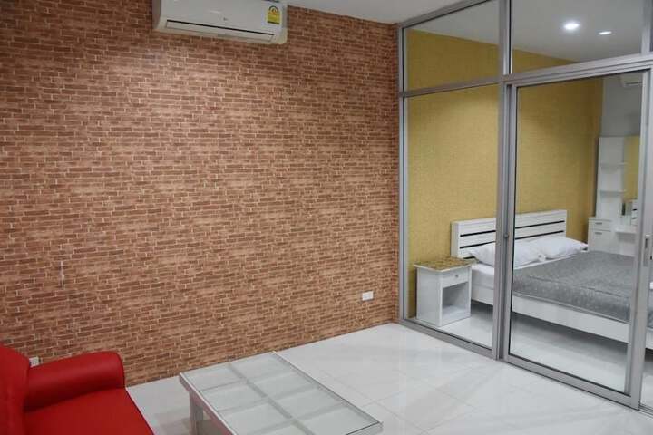 Room 30 of 54