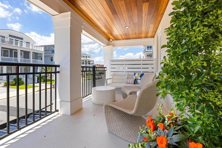 Terrace/Patio 76 of 96