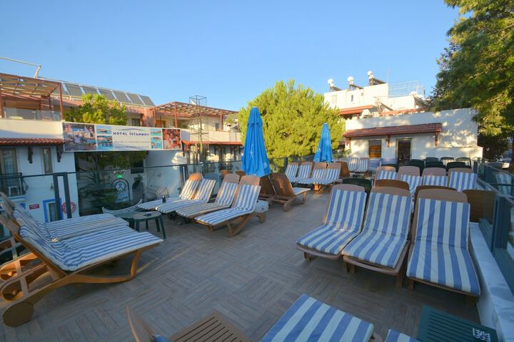 Terrace/Patio 50 of 110