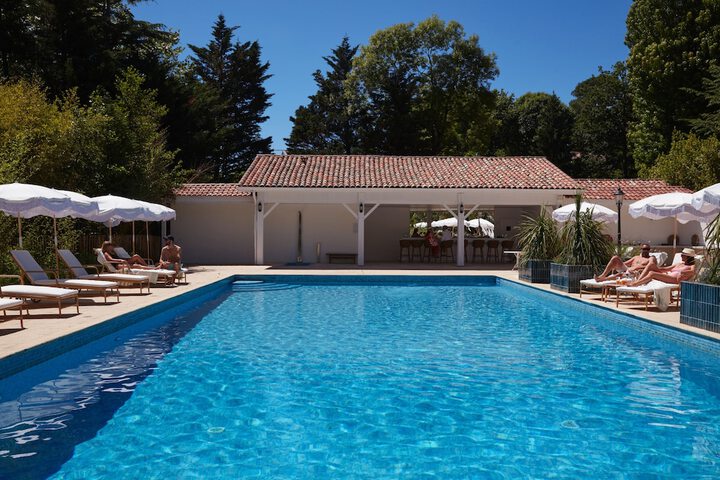 Pool 37 of 68