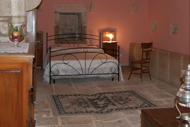 Room 12 of 13