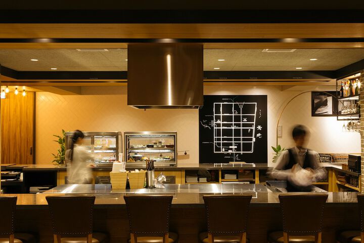 Dining Photos