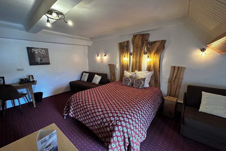 Room 26 of 51