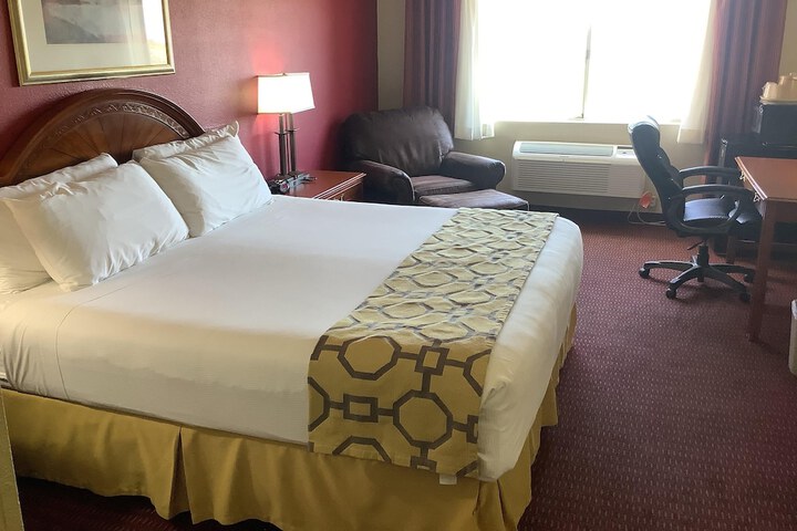 Room 17 of 41