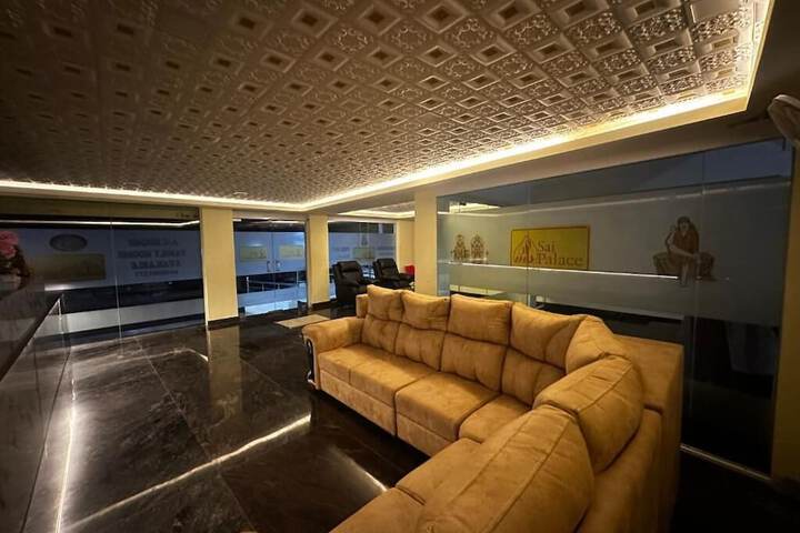 Hotel Interior 2 of 16