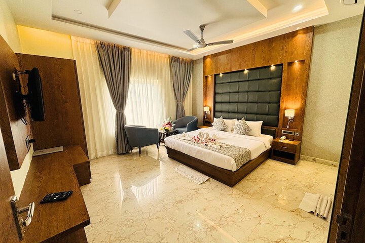 Room 25 of 55