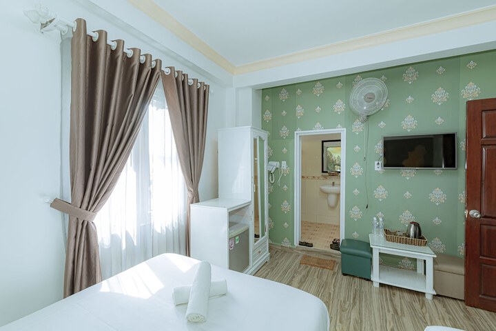 Room 30 of 57