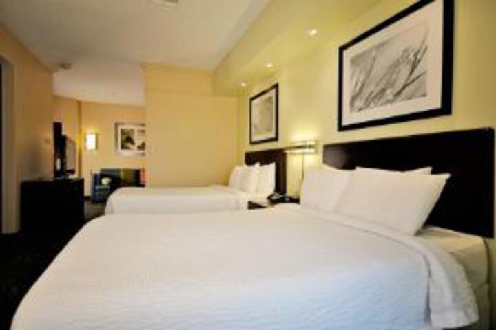 Suite 26 of 27