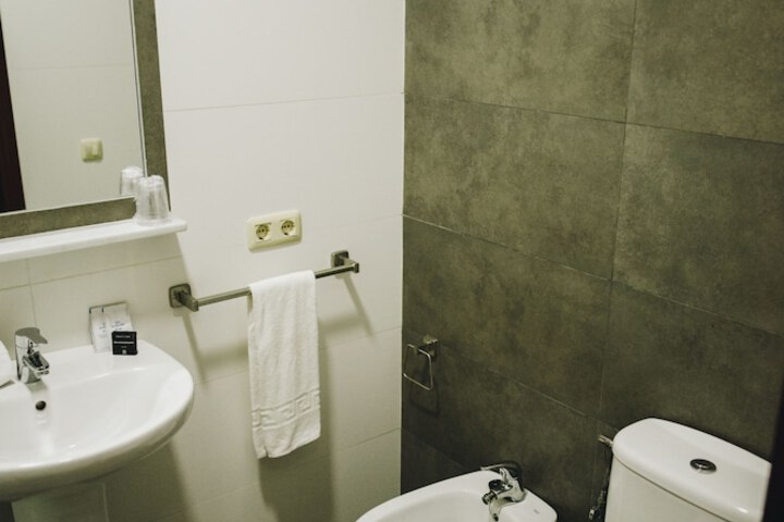 Room 54 of 89