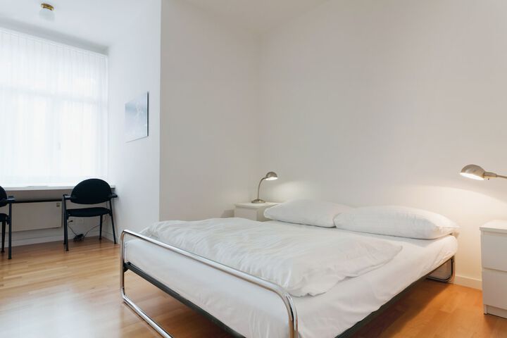 Room 7 of 70