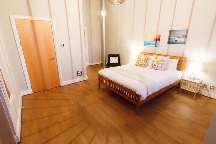 Room 11 of 63