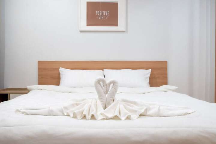 Room 8 of 50