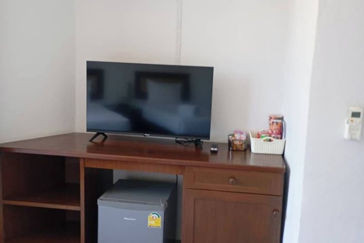 Room 42 of 71
