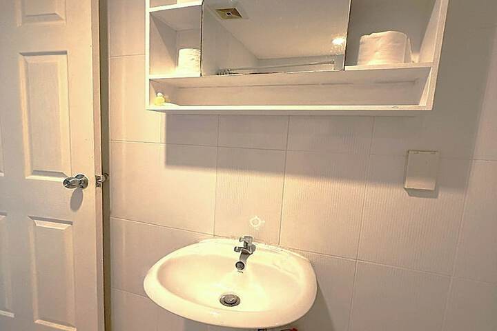 Room 55 of 74