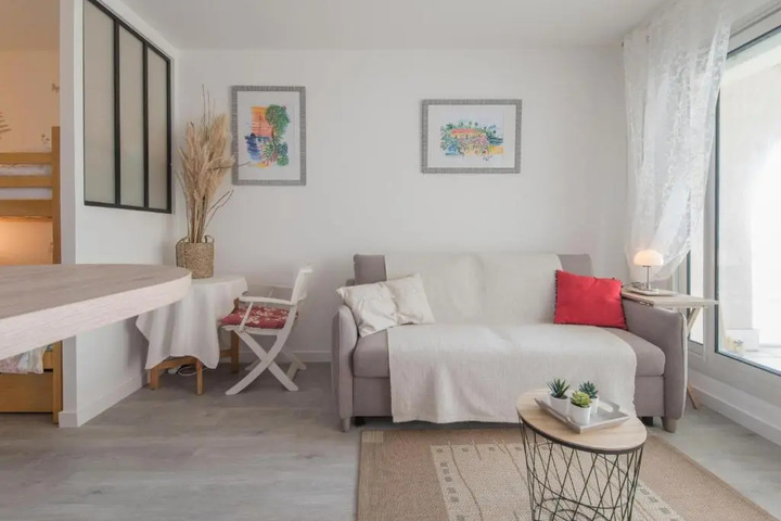 Studio Vue Mer Avec Grande Terrasse