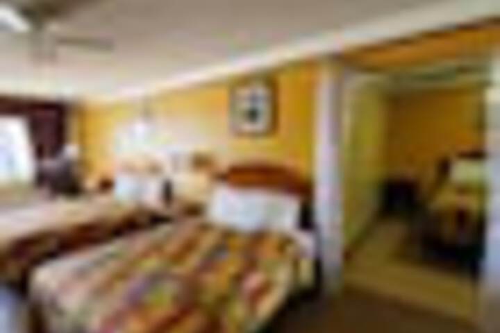 Room 62 of 177