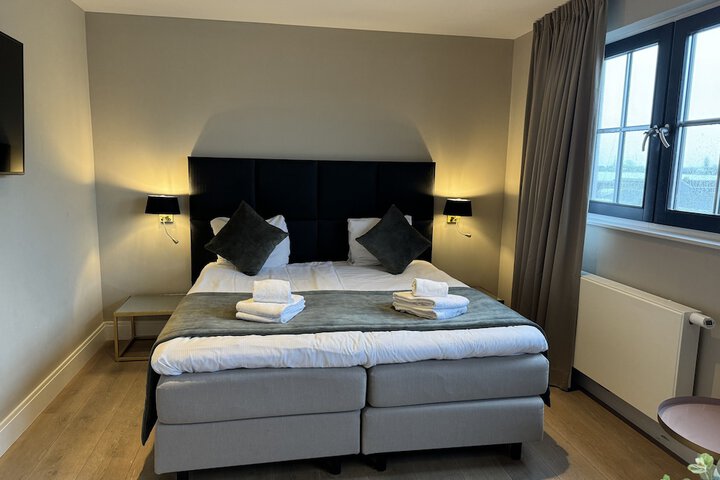 Room 16 of 47