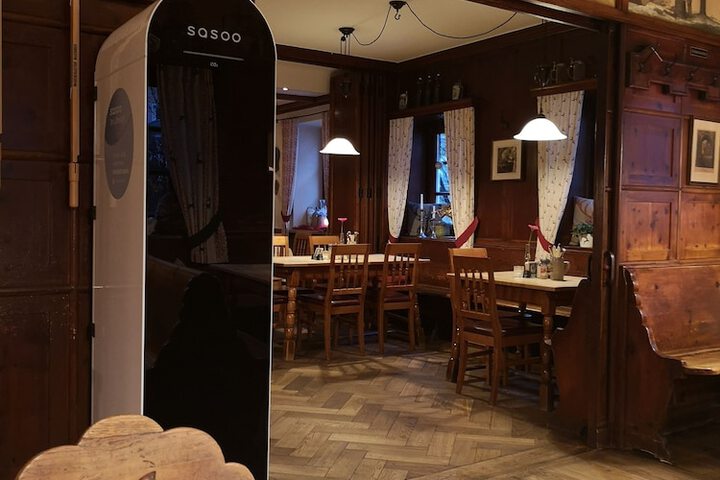 Dining 74 of 111