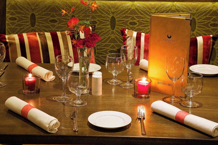 Dining 9 of 9