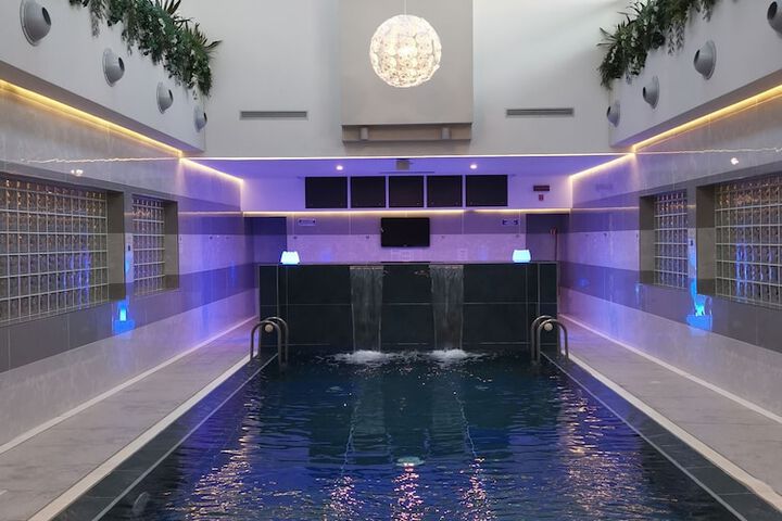 Pool 57 of 100