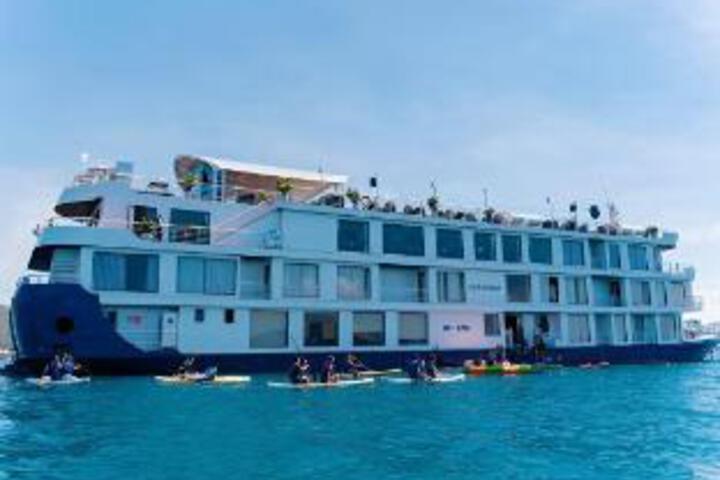 Sea Coral Cruise Lan Ha Bay