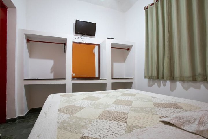 Room 5 of 45