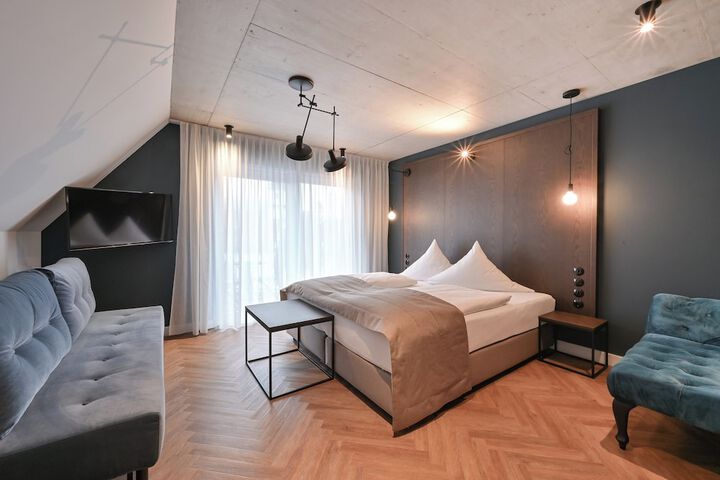 Room 47 of 134