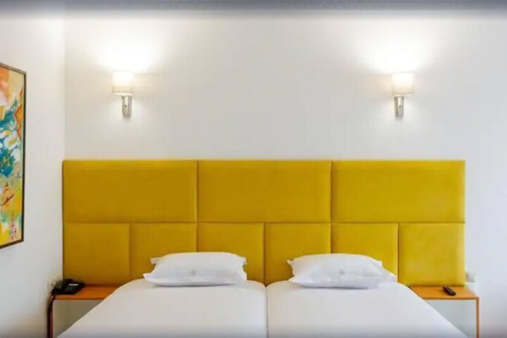 Room 20 of 55