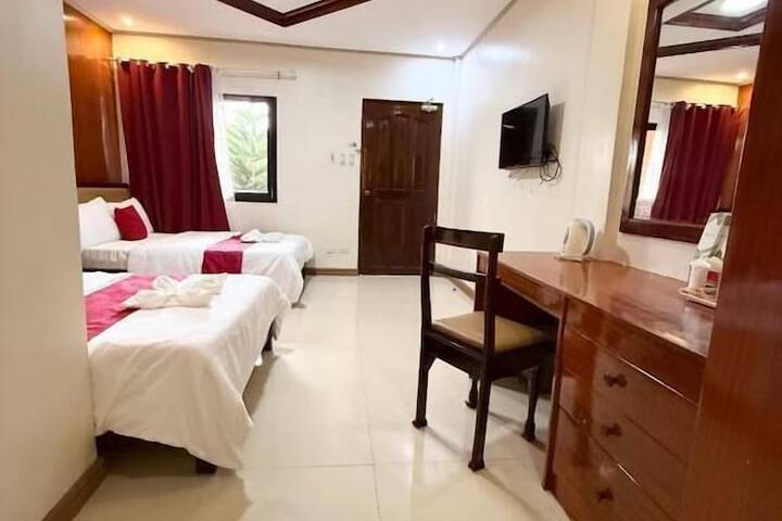 Room 32 of 69