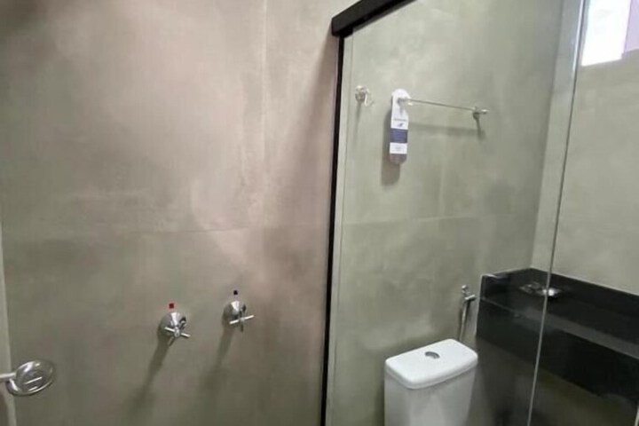 Room 46 of 59