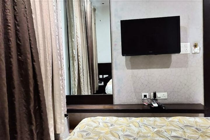 Room 26 of 68