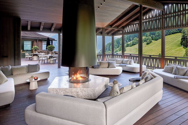 Terrace/Patio 6 of 27