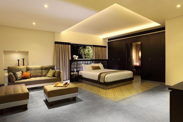 Room 17 of 54