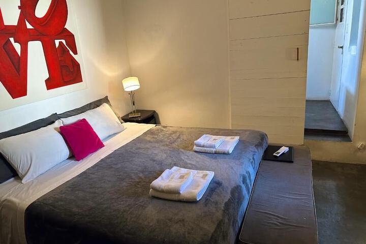 Room 18 of 78