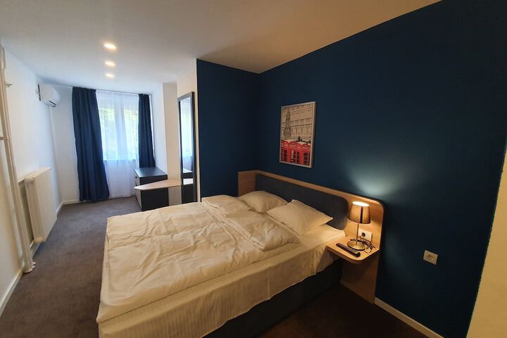 Room 11 of 56