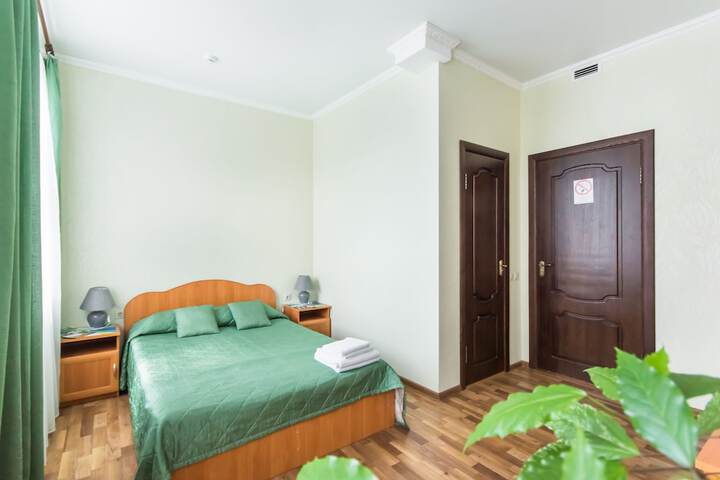 Room 7 of 35