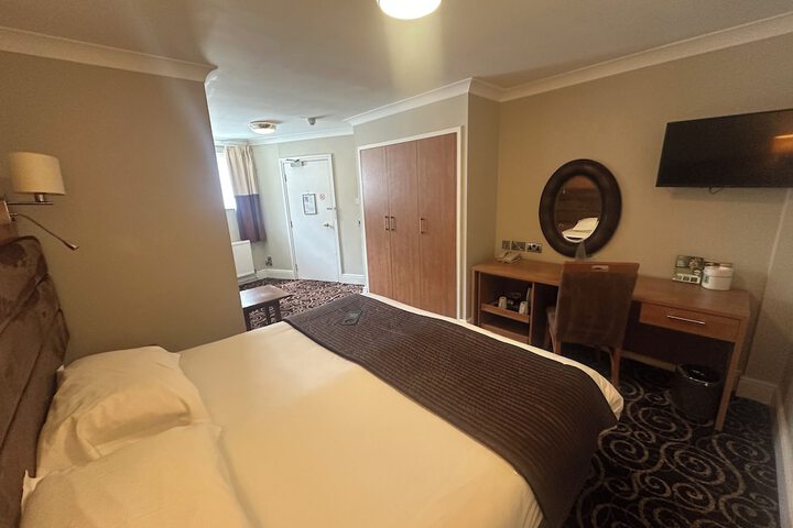 Room 20 of 54