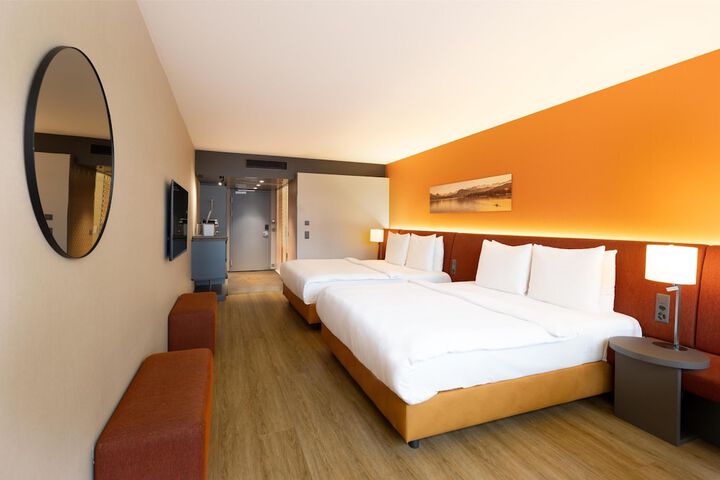 Room 79 of 289