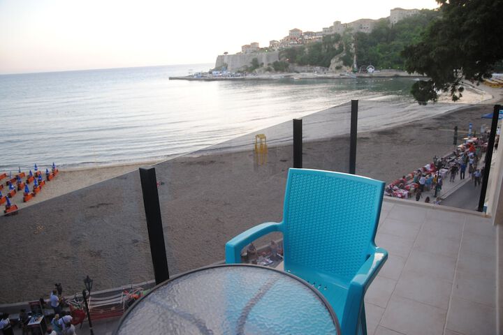 Terrace/Patio 56 of 80