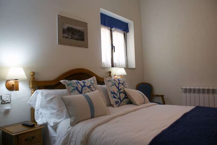 Room 14 of 27