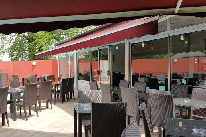 Terrace/Patio 39 of 45