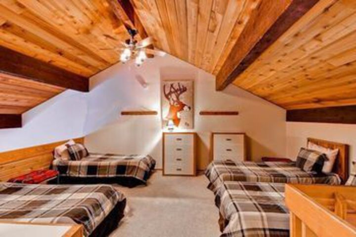 Room 16 of 39